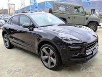 Usata Porsche Macan Turbo 265 CV (194 kW) 2022 Nero SUV