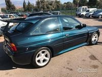 Usata Ford Escort 220 CV (161 kW) 1993 Blu Berlina