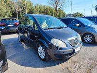 Usata Lancia Musa 74 CV (54 kW) 2005 Nero Monovolume