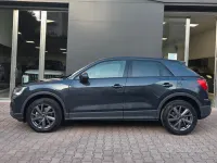 Usata Audi Q2 Business 150 CV (110 kW) 2023 Grigio SUV