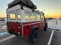 Usata Land Rover Defender 113 CV (83 kW) 1981 Rosso Station wagon