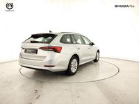 Usata Skoda Octavia G-TEC Executive 131 CV (96 kW) 2022 Argento Station wagon