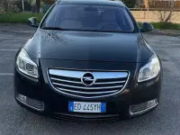 Usata Opel Insignia 160 CV (117 kW) 2010 Nero Station wagon