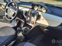 Usata Lancia Ypsilon 2004 Utilitaria