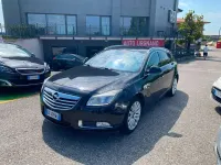 Usata Opel Insignia Cosmo 160 CV (117 kW) 2009 Blu/azzurro Station wagon