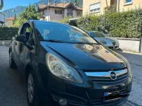 Usata Opel Corsa 80 CV (58 kW) 2010 Nero Utilitaria