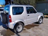 Usata Suzuki Jimny 85 CV (62 kW) 2005 Grigio SUV