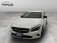 Usata Mercedes CLA200 Shooting Brake Night 136 CV (100 kW) 2016 Bianco Station wagon