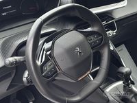 Usata Peugeot 208 Active 101 CV (74 kW) 2022 Nero Utilitaria