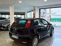 Usata Fiat Punto Street 70 CV (51 kW) 2016 Blu Utilitaria