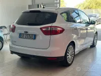 Usata Ford C-MAX Titanium 116 CV (85 kW) 2011 Bianco Monovolume