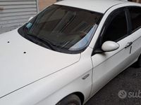 usata Alfa Romeo 147 1.6i 16V T.S. (105 CV) cat 5p. Impr.