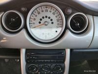 Usata Mini Cooper 116 CV (85 kW) 2003 Utilitaria