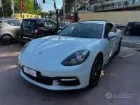 Usata Porsche Panamera 4 E-Hybrid Sport Turismo Sport Turismo 330 CV (242 kW) 2020 Bianco Station wagon