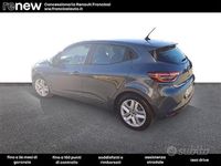 Usata Renault Clio V Zen 140 CV (102 kW) 2022 Grigio