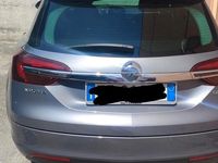 Usata Opel Insignia Business 136 CV (100 kW) 2016 Grigio Station wagon