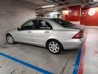 Usata Mercedes C180 Classic 129 CV (94 kW) 2000 Grigio Utilitaria