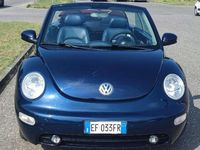 Usata VW New Beetle 102 CV (75 kW) 2003 Blu/azzurro Utilitaria