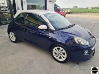 Usata Opel Adam 90 CV (66 kW) 2016 Bluazzurro Utilitaria