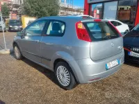 Usata Fiat Punto 69 CV (50 kW) 2006 Grigio Utilitaria