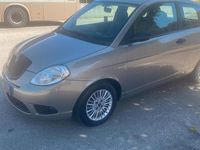 Usata Lancia Ypsilon 77 CV (56 kW) 2009 Oro Utilitaria