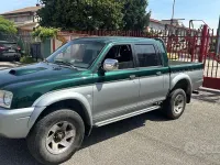 Usata Mitsubishi L200 115 CV (84 kW) 2003 Verde Pick-up