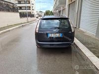 Usata Ford Focus 90 CV (66 kW) 2010 Nero Station wagon