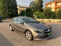 Usata Mercedes A180 109 CV (80 kW) 2017 Grigio Utilitaria