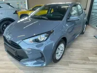 Nuova Toyota Yaris Hybrid Active 92 CV (67 kW) 2026 Bianco Berlina