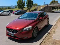 Usata Volvo V40 115 CV (84 kW) 2013 Rosso Berlina