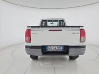 Usata Toyota HiLux 150 CV (110 kW) 2021 Bianco Pick-up