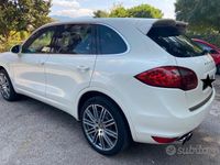 Usata Porsche Cayenne 245 CV (180 kW) 2011 Bianco SUV
