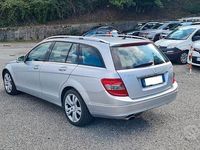 Usata Mercedes C220 170 CV (125 kW) 2010 Grigio Station wagon