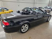 Usata BMW 320 Cabriolet 170 CV (125 kW) 2003 Nero Cabrio