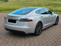 Usata Tesla Model S 158 kW (215 CV) 2018 Grigio Utilitaria
