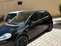 Usata Fiat Grande Punto 77 CV (56 kW) 2009 Nero Utilitaria