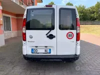 Usata Fiat Doblò 75 CV (55 kW) 2006 Bianco Monovolume
