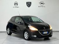 Usata Peugeot 208 Access 68 CV (50 kW) 2013 Nero Utilitaria