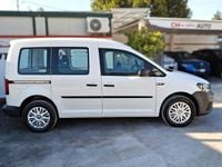 Usata VW Caddy Trendline 110 CV (80 kW) 2017 Bianco Monovolume
