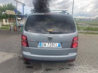 Usata VW Touran Trendline 105 CV (77 kW) 2009 Grigio Monovolume