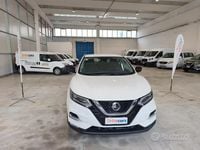 Usata Nissan Qashqai N-Connecta 140 CV (102 kW) 2021 Bianco SUV