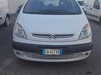 Usata Citroën Xsara Picasso 2002 Bianco Monovolume