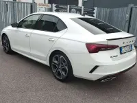 Usata Skoda Octavia RS 245 CV (180 kW) 2024 Bianco Berlina