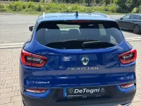 Usata Renault Kadjar Techno 140 CV (102 kW) 2022 Blu/azzurro SUV