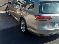 Usata VW Passat 150 CV (110 kW) 2015 Grigio Station wagon