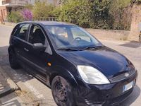 Usata Ford Fiesta Ambiente 55 CV (40 kW) 2003 Nero Utilitaria