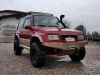 Usata Suzuki Vitara 96 CV (70 kW) 1999 Rosso SUV