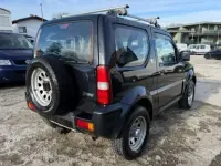 Usata Suzuki Jimny 86 CV (63 kW) 2007 Nero SUV