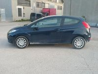Usata Ford Fiesta 96 CV (70 kW) 2010 Blu Berlina
