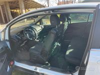 Begagnad Ford B-MAX 100 HK (73 kW) 2016 Minibuss